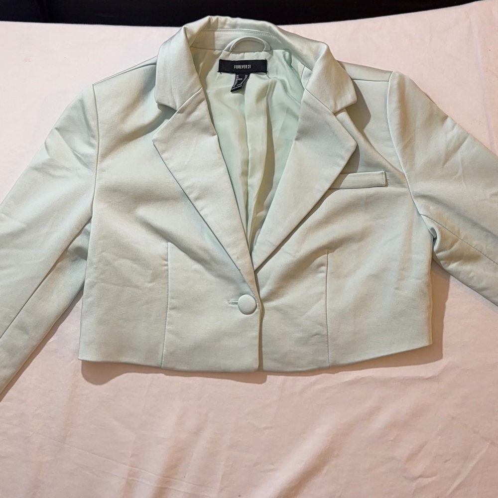 Forever 21 Light Green Cropped Blazer